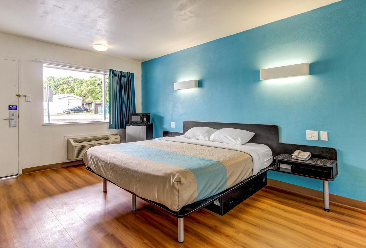 Motel 6 Waco - Lacy Lakeview Bellmead 外观 照片