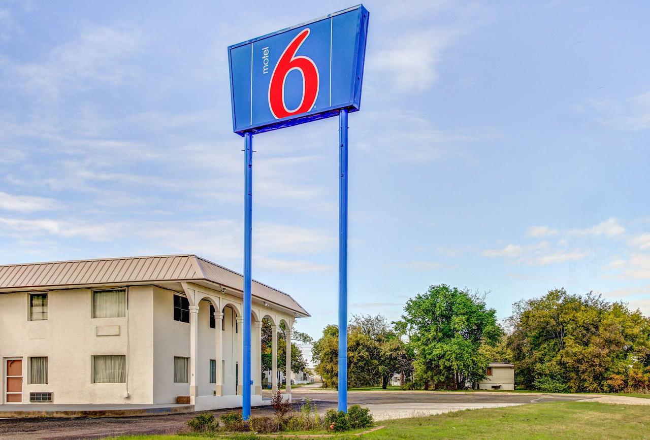 Motel 6 Waco - Lacy Lakeview Bellmead 外观 照片
